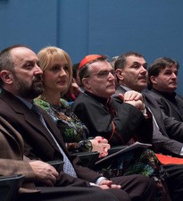 Kardinal Bozanić: Nužno je uspostaviti „odgojni savez“